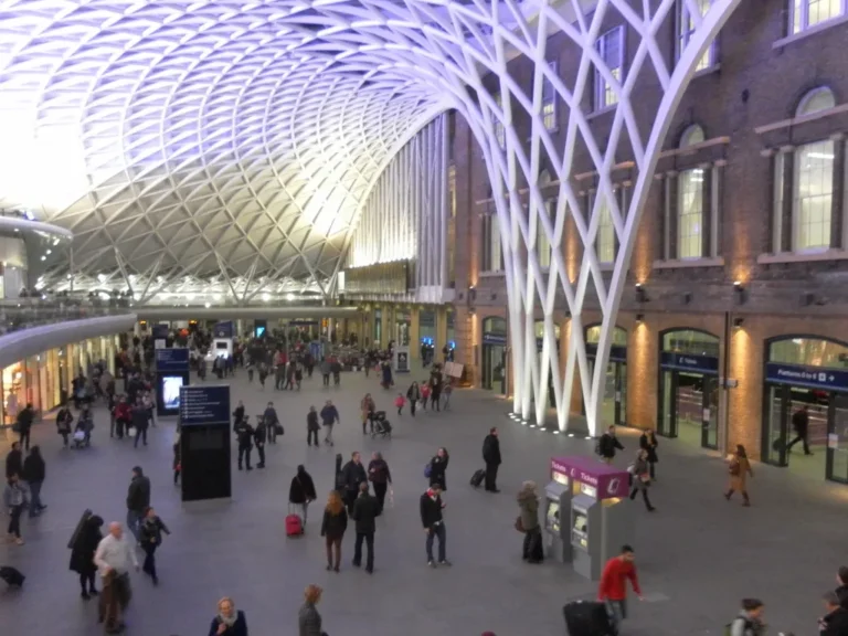 The lattice roof and funnel column of the Western Concourse at King's Cross station