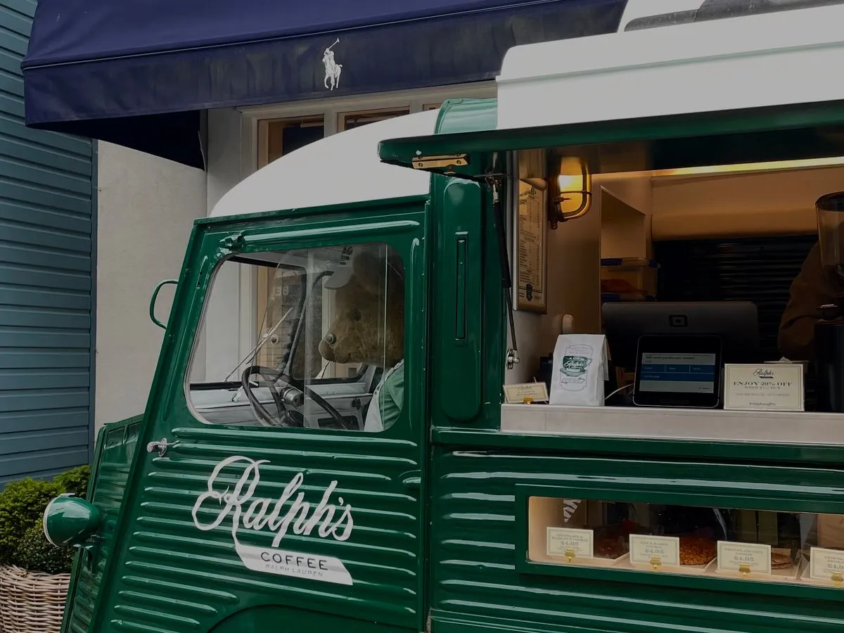 The Ralph's Coffee vintage cart on the open-air street at Bicester Village