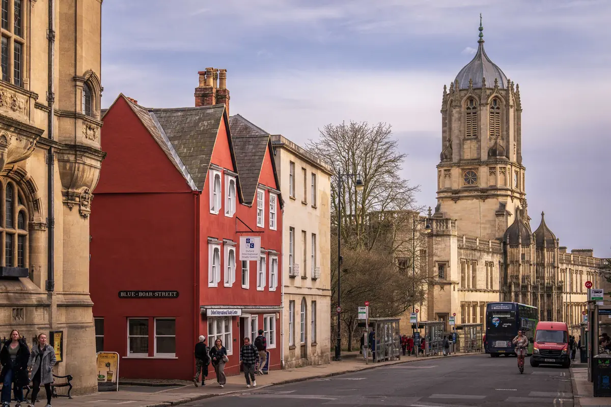 Tom Tower at Christ Church on St Aldate's, where the car waits after lunch