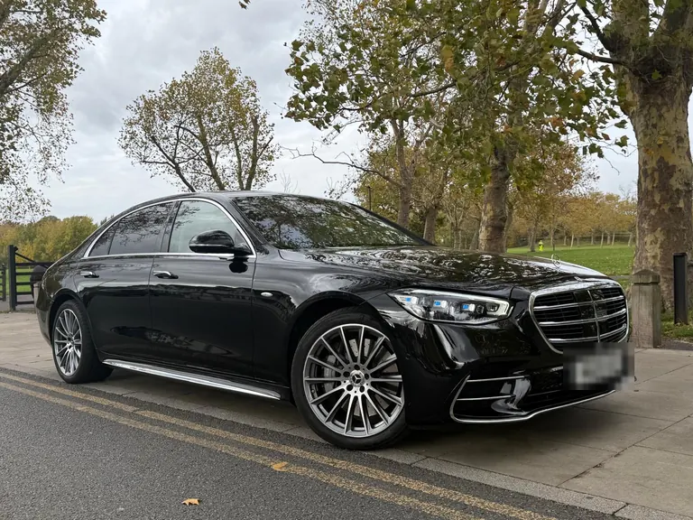تأجير مرسيدس S-Class مع سائق في لندن