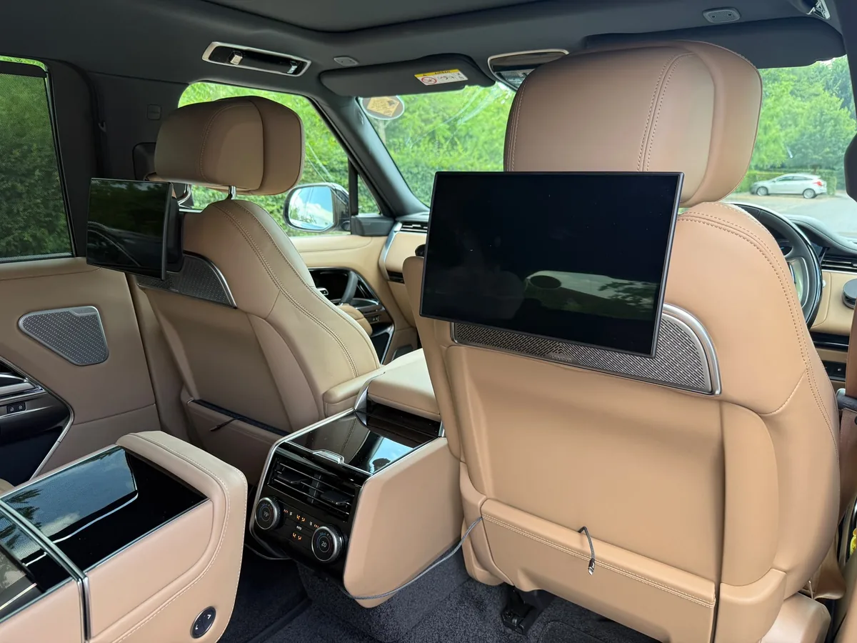 Range Rover inside Range Rover hire with a chauffeur in London